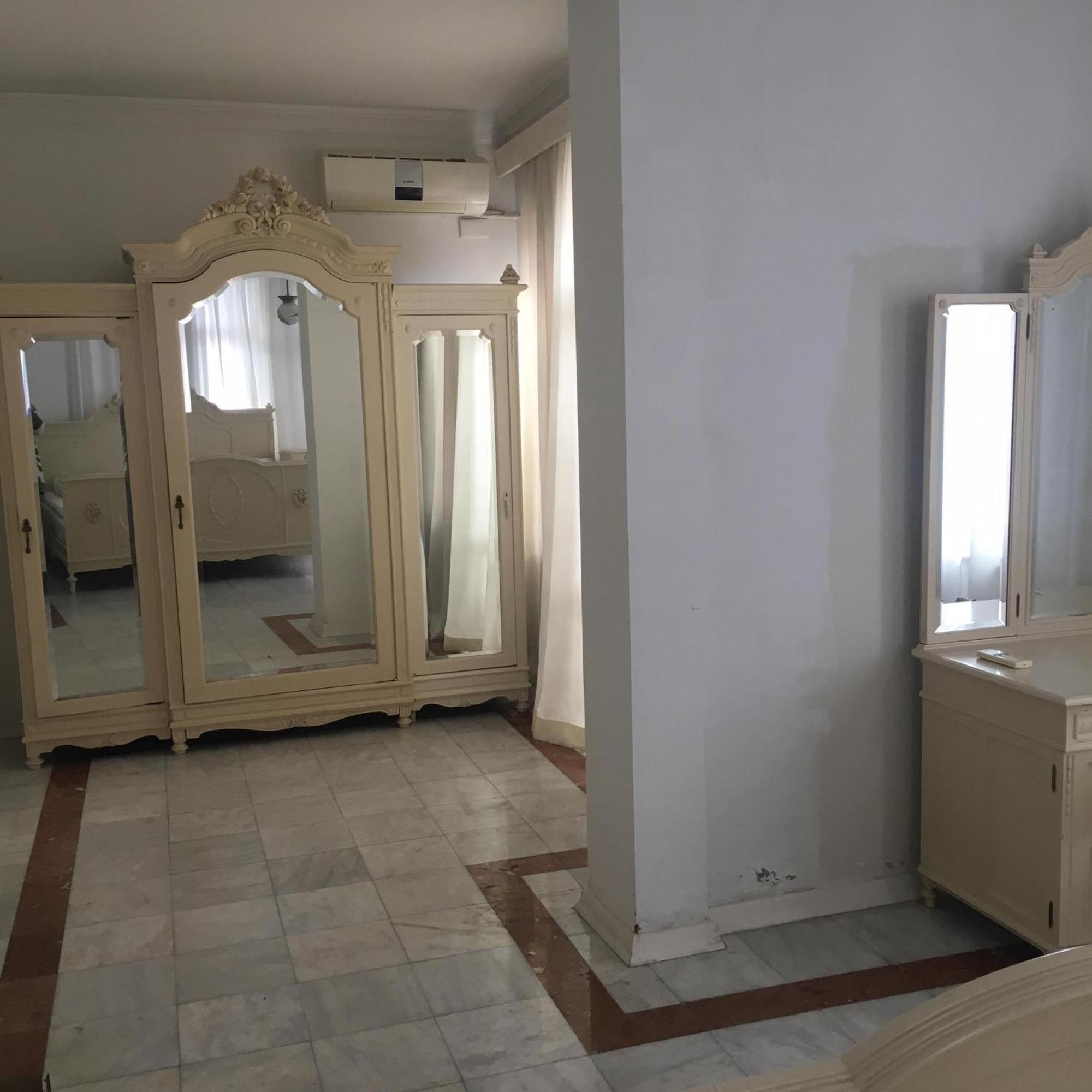 Rcheuli Hotel Batumi Bagian luar foto