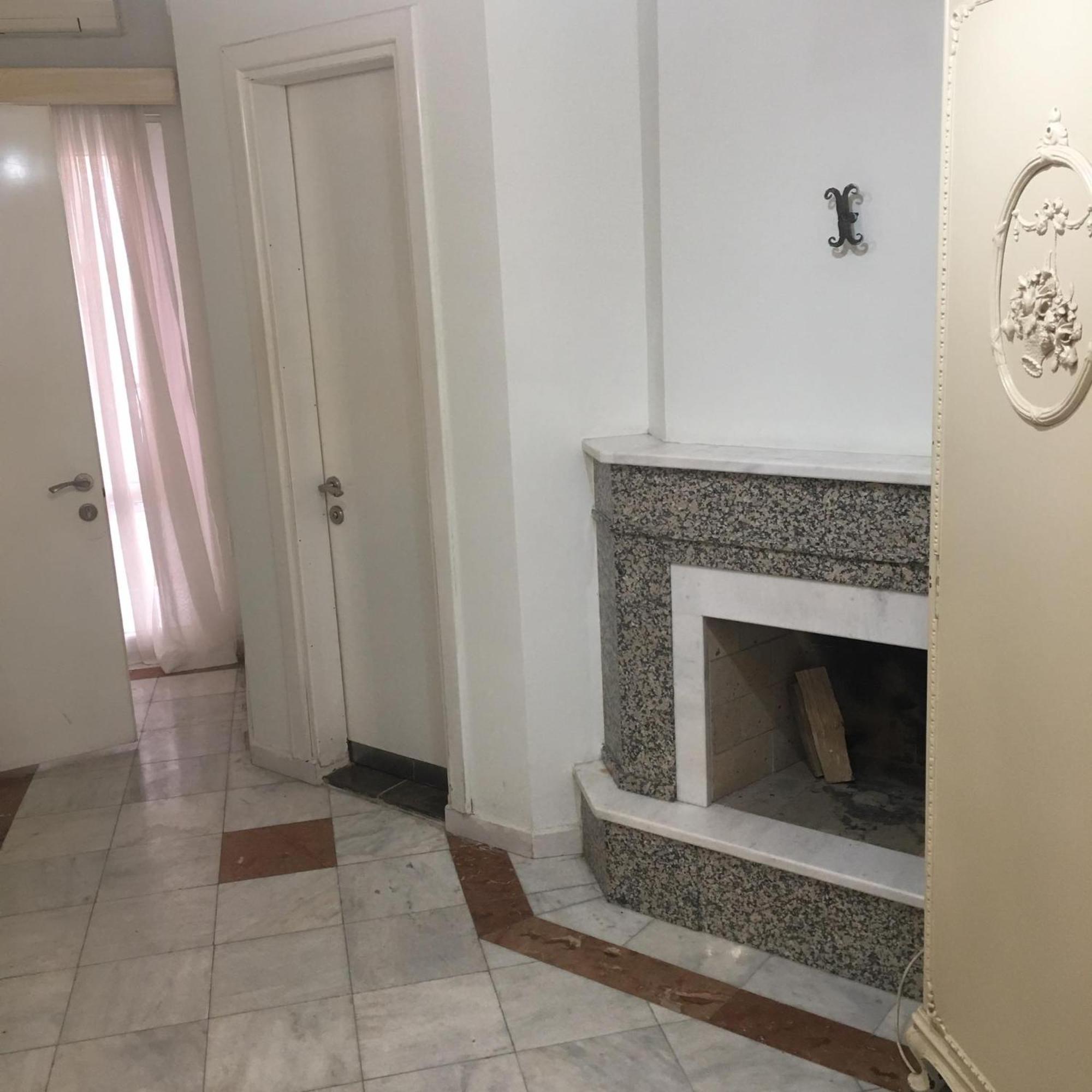 Rcheuli Hotel Batumi Bagian luar foto