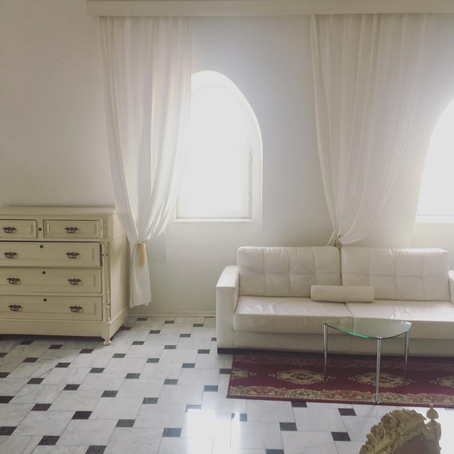 Rcheuli Hotel Batumi Bagian luar foto